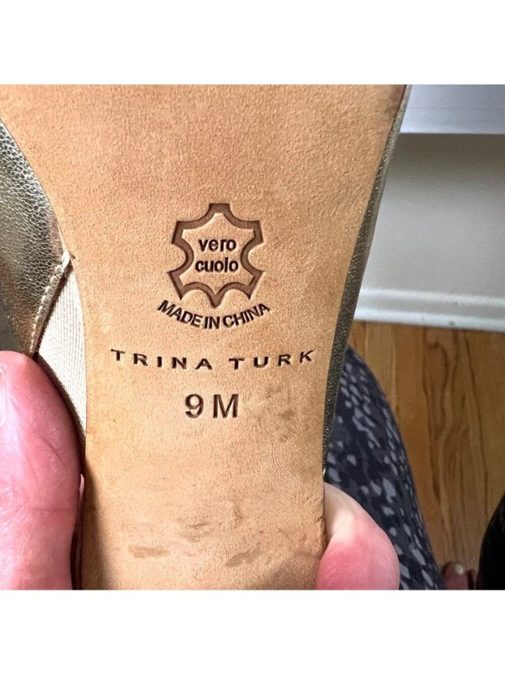 Trina Turk Gold Metallic Leather Cork Block Heel Peep Toe Mule Slides 9M Resort - Picture 11 of 13